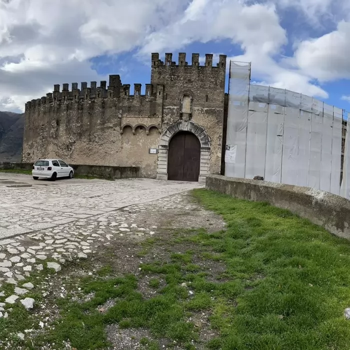 Castello di Lauro